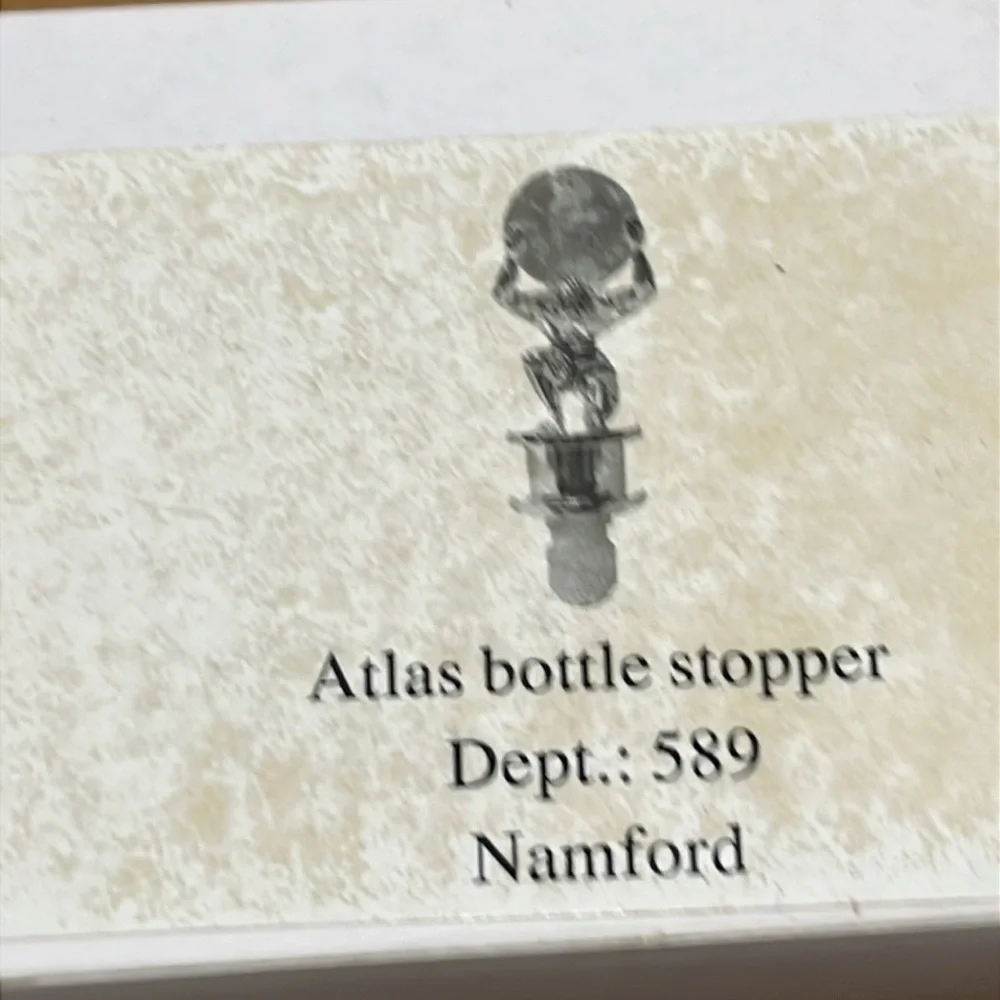 NEW Vintage Neiman Marcus silver Tone & Glass Atlas Globe Wine Stopper in Box